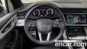 Audi Q7 50 TDI 4WD Premium 2023 года из Южной Кореи