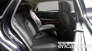 Genesis G80 Бензин 2.5 Turbo 2WD 2025 года из Южной Кореи