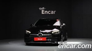 Mercedes-Benz C-Class C200 AMG Line 2024 года из Южной Кореи