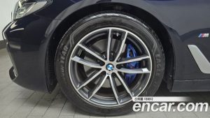 BMW 5-Series 520i M Sport 2023 года из Южной Кореи