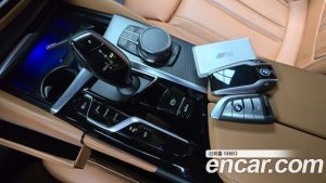 BMW 5-Series 520i M Sport 2023 года из Южной Кореи
