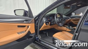 BMW 5-Series 520i M Sport 2023 года из Южной Кореи