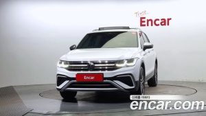 Volkswagen Tiguan 2.0 TSI Prestige 2023 года из Южной Кореи