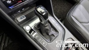 Volkswagen Tiguan 2.0 TSI Prestige 2023 года из Южной Кореи