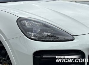 Porsche Cayenne 3.0 Coupe 2023 года из Южной Кореи