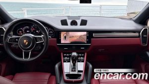Porsche Cayenne 3.0 Coupe 2023 года из Южной Кореи