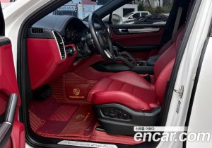 Porsche Cayenne 3.0 Coupe 2023 года из Южной Кореи