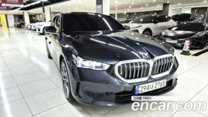 BMW 5-Series 530i xDrive 2024 года из Южной Кореи