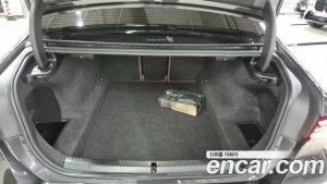 BMW 5-Series 530i xDrive 2024 года из Южной Кореи