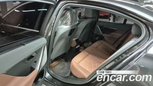BMW 5-Series 530i xDrive 2024 года из Южной Кореи
