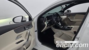 Mercedes-Benz A-Class A220 HATCHBACK 2023 года из Южной Кореи