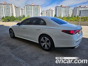 Mercedes-Benz E-Class E200 Avantgarde 2025 года из Южной Кореи