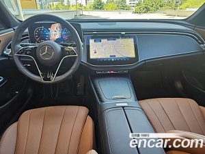 Mercedes-Benz E-Class E200 Avantgarde 2025 года из Южной Кореи