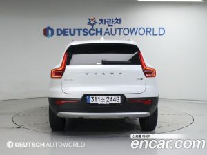 Volvo XC40 B4 Ultra Bright 2024 года из Южной Кореи