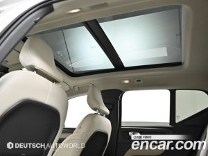 Volvo XC40 B4 Ultra Bright 2024 года из Южной Кореи