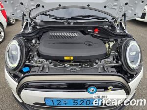 Mini Cooper RESOLUTE Edition 2024 года из Южной Кореи