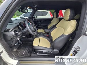 Mini Cooper RESOLUTE Edition 2024 года из Южной Кореи