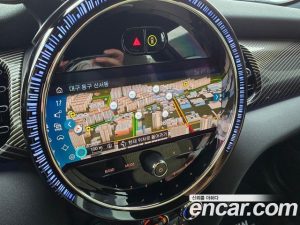 Mini Cooper RESOLUTE Edition 2024 года из Южной Кореи