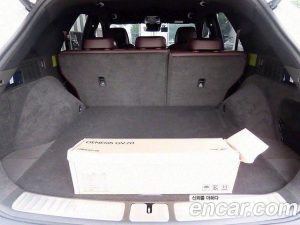 Genesis GV70 2.5T Бензин AWD 2024 года из Южной Кореи