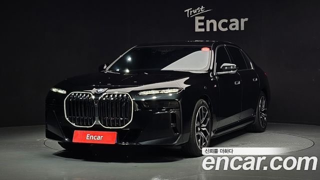 BMW i7 xDrive 60 M Sport 2023 года из Кореи