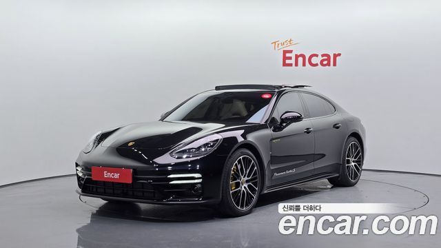 Porsche Panamera 4.0 Turbo S 2022 года из Кореи