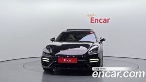 Porsche Panamera 4.0 Turbo S 2022 года из Южной Кореи