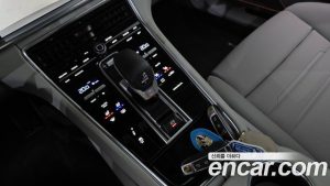 Porsche Panamera 4.0 Turbo S 2022 года из Южной Кореи