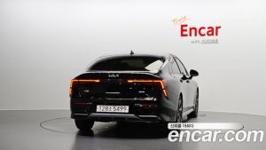 Kia K5 Signature 2024 года из Южной Кореи