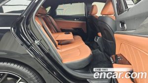 Kia K5 Signature 2024 года из Южной Кореи