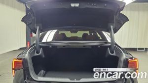 Kia K5 Signature 2024 года из Южной Кореи