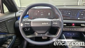 Kia K8 Signature Black 2025 года из Южной Кореи