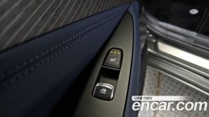 Kia K8 Signature Black 2025 года из Южной Кореи