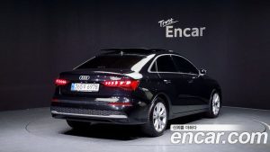 Audi A3 40 TFSI 2025 года из Южной Кореи
