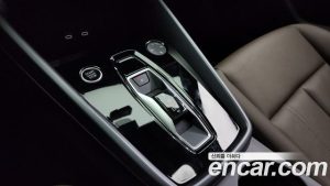 Audi A3 40 TFSI 2025 года из Южной Кореи