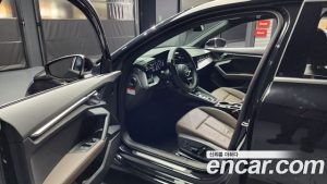 Audi A3 40 TFSI 2025 года из Южной Кореи