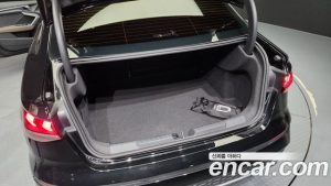Audi A3 40 TFSI 2025 года из Южной Кореи