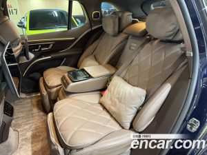 Mercedes-Benz EQS Maybach EQS680 4MATIC 2024 года из Южной Кореи