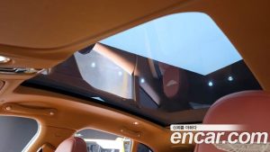 Astonmartin DBX 4.0 V8 707 2023 года из Южной Кореи