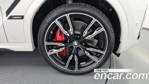 BMW X6 M60i 2024 года из Южной Кореи