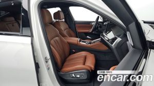 BMW X6 M60i 2024 года из Южной Кореи