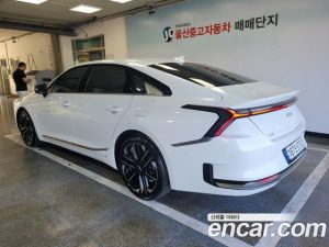 Kia K8 Signature 2025 года из Южной Кореи