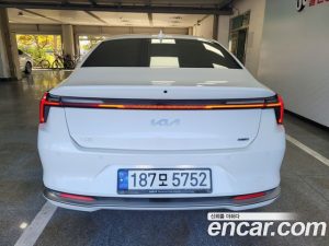 Kia K8 Signature 2025 года из Южной Кореи