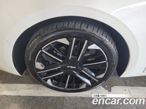 Kia K8 Signature 2025 года из Южной Кореи
