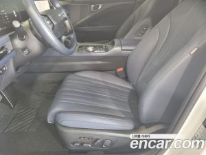 Kia K8 Signature 2025 года из Южной Кореи