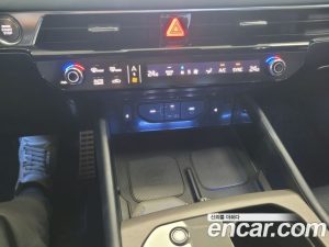 Kia K8 Signature 2025 года из Южной Кореи