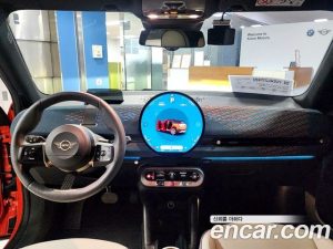 Mini Aceman SE Favoured 2025 года из Южной Кореи