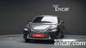 Lexus ES Executive 2026 года из Южной Кореи