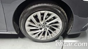 Lexus ES Executive 2026 года из Южной Кореи