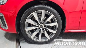 Audi A4 35 TDI Premium 2023 года из Южной Кореи