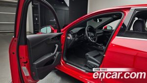 Audi A4 35 TDI Premium 2023 года из Южной Кореи